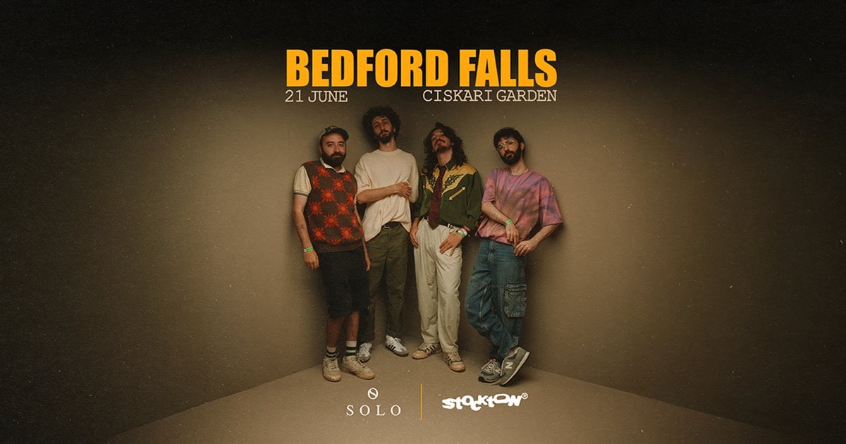 Bedford Falls • Ciskari Garden