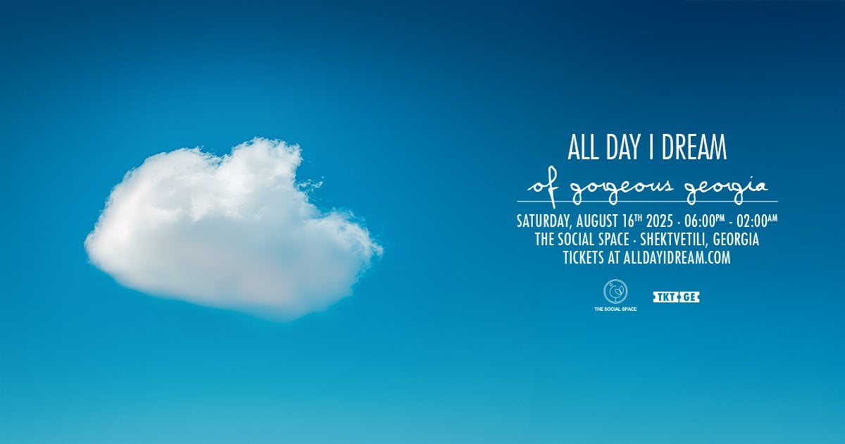 All Day I Dream at The Social Space